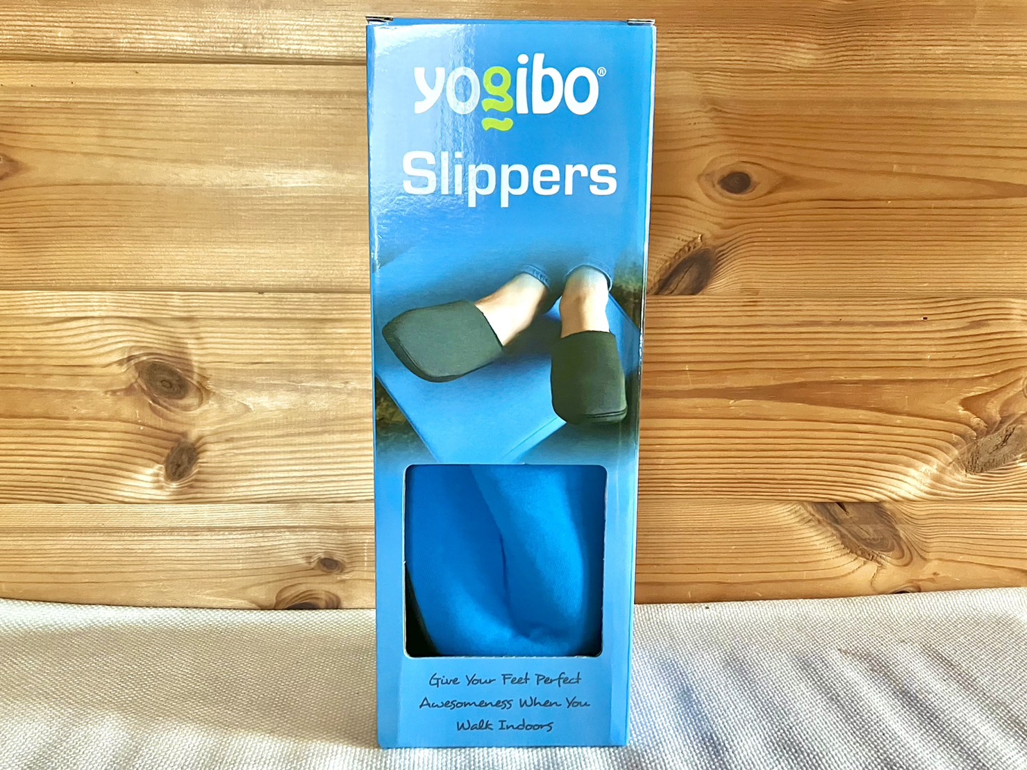 人をダメにするソファで有名なYogibo（ヨギボー）のルームシューズを履いてみたら…やっぱりダメにされた | ロケットニュース24