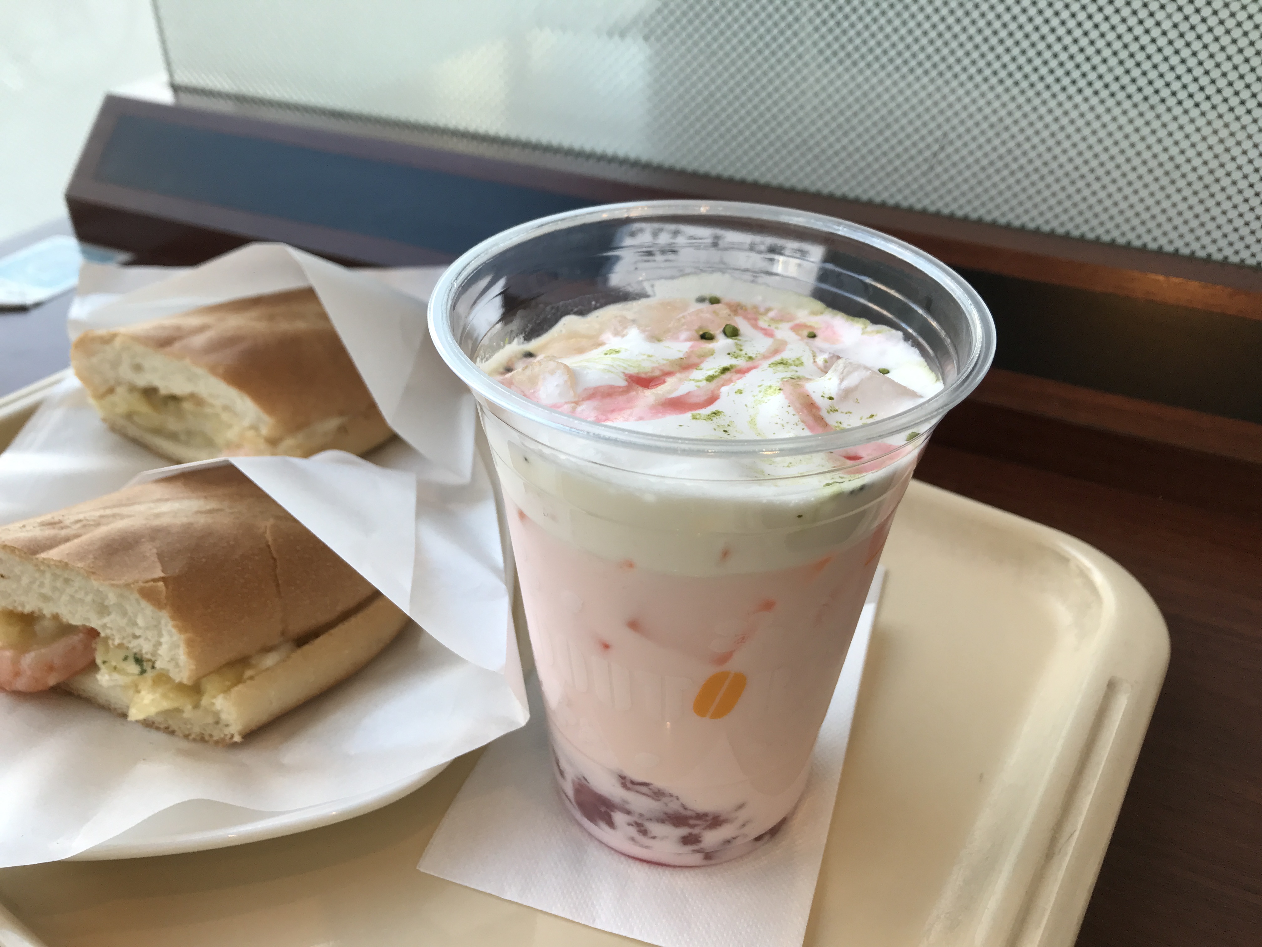 毎年恒例ドトールのさくら祭りが始まったぞ！ 本命は桜もち入りの「アイス桜オレ」よりもむしろ…