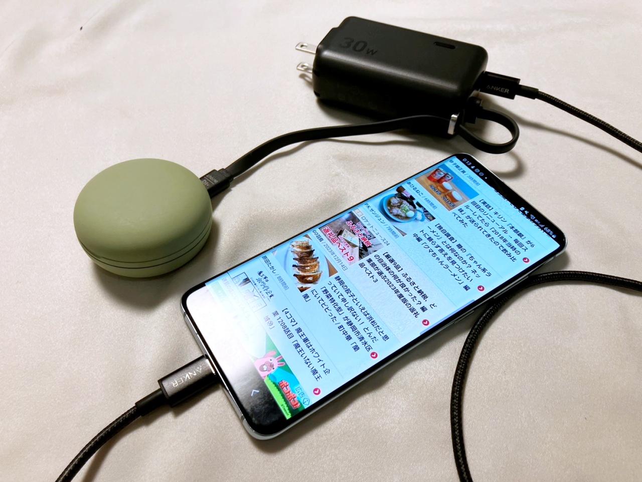 ケーブル不要】ANKERの新作モバイルバッテリー「Anker Power Bank」が