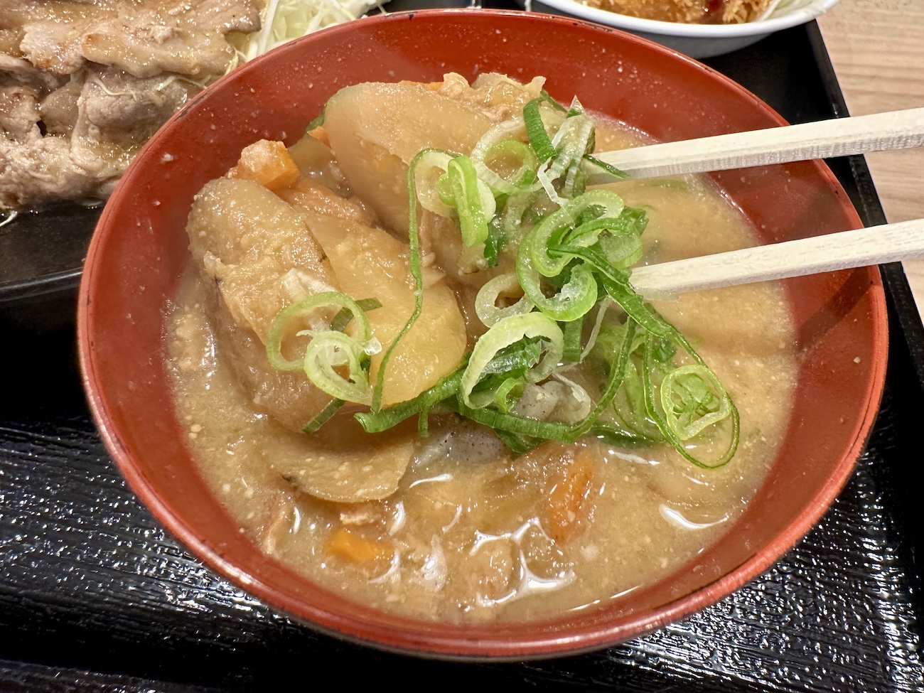 ドライブ飯】群馬で見つけた定食チェーン「野郎めし」の「野郎定食」で