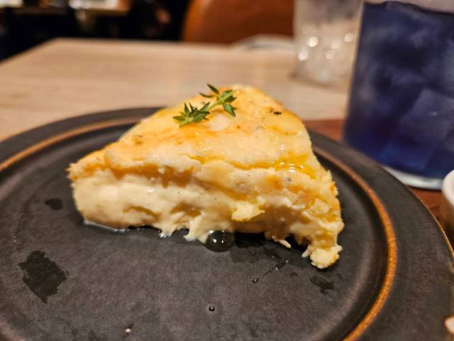 猛暑のなか『極上のチーズケーキ』を求めて神奈川県 藤沢市まで行ってきたのだが…どういうわけか「激辛料理」を汗だくで食べていた
