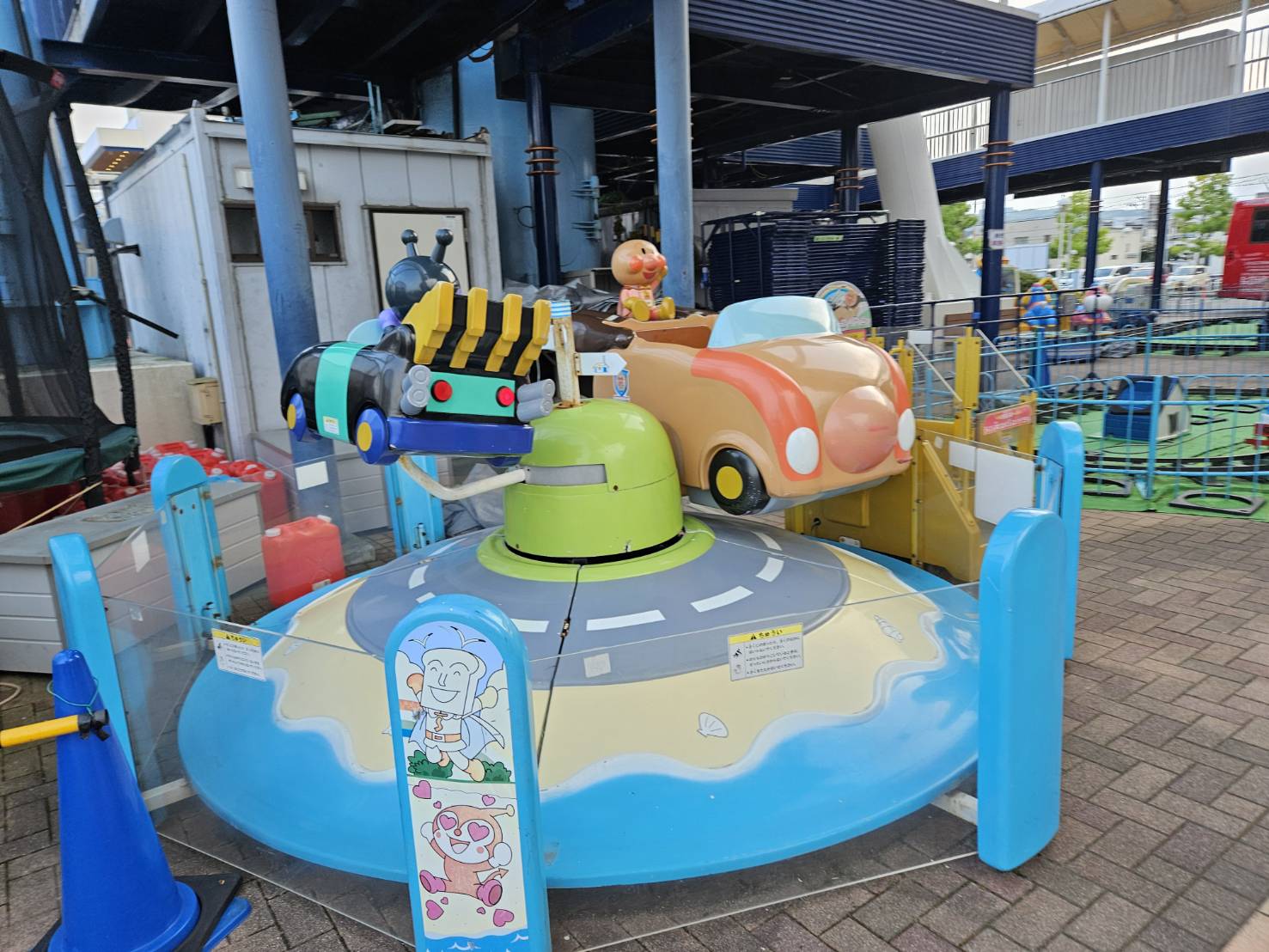 静岡にある『ミニ遊園地』へ行ったら、遠い夏の幸せな記憶が蘇った…が