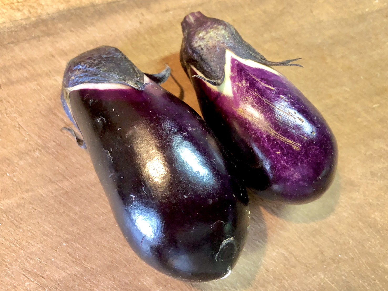 セブンプレミアム公式】レンジで作れる無限なすを食べてみたら