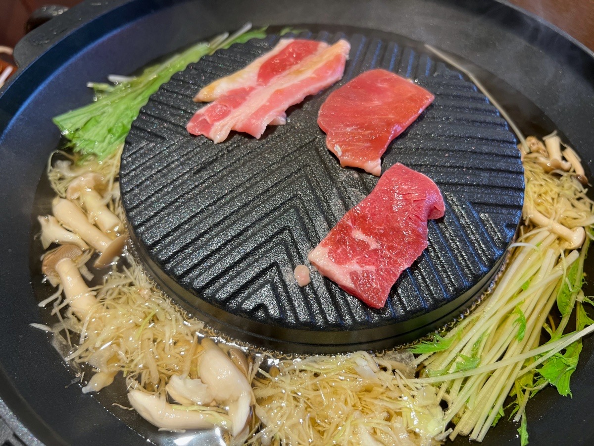 プラス1300円で松茸が食べ放題！ 和食さとの期間限定サービスを体験