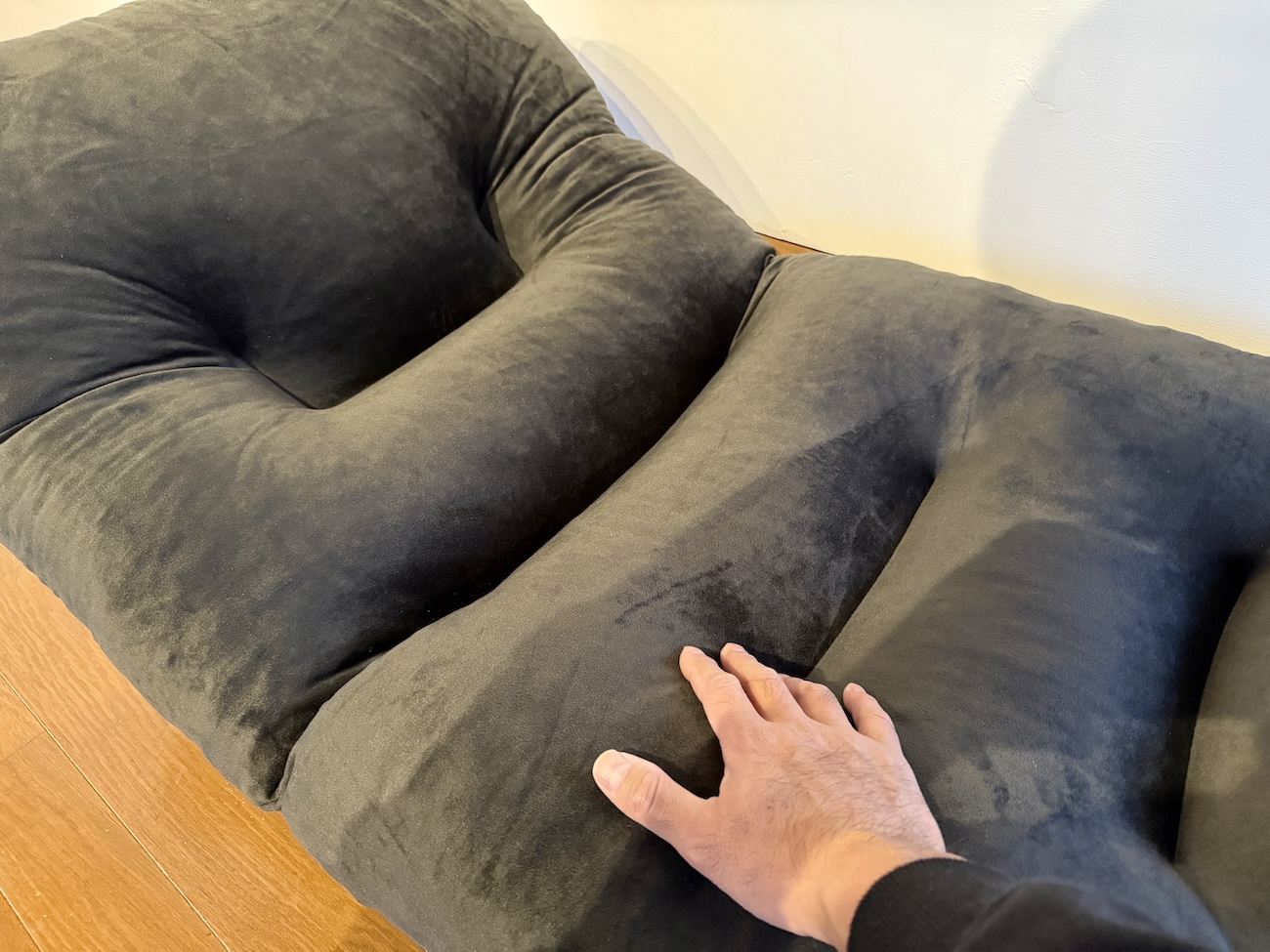 カインズの「ブラックフライデー」で買った「もこもこの座椅子」が超