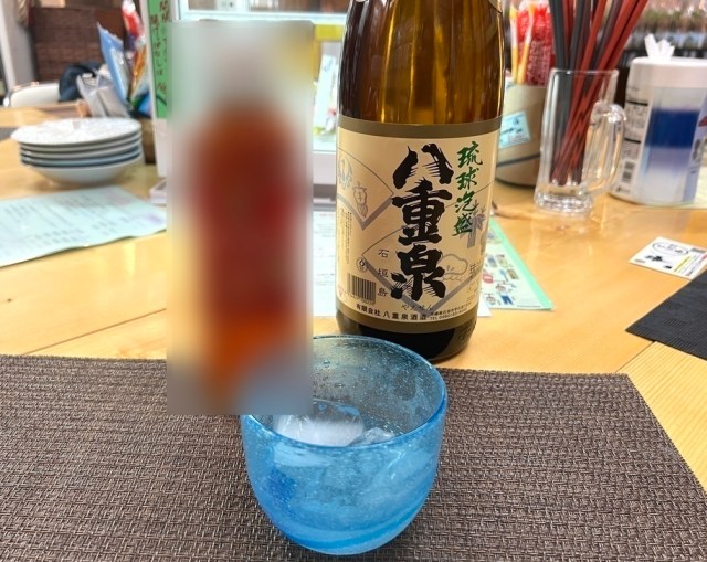 【悪用厳禁】泡盛のプロが教える「止まらなくなるヤバい飲み方」がガチでヤバすぎた