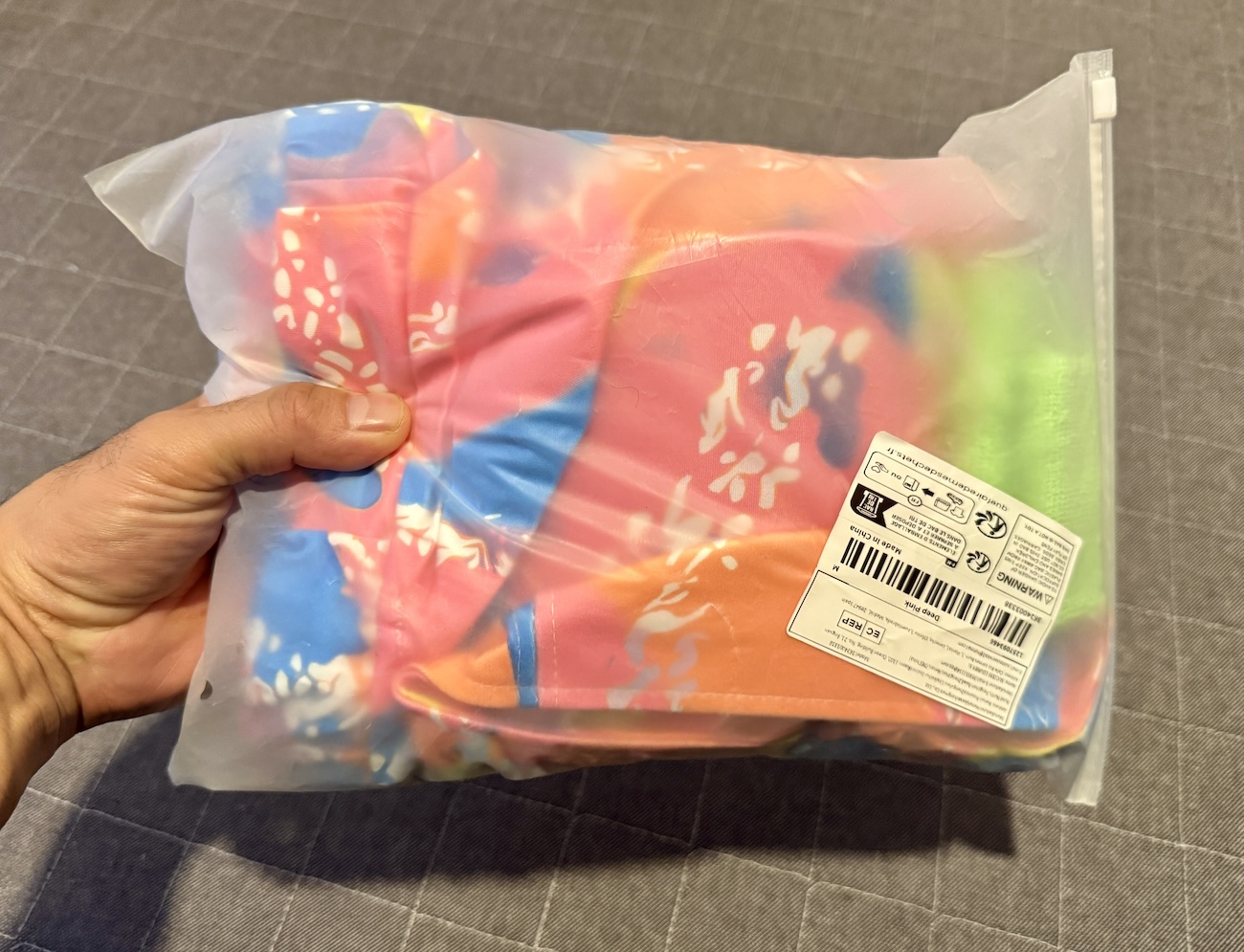 激安通販で買ったレトロな衣装を着れば「ケンになれる」らしい / でも