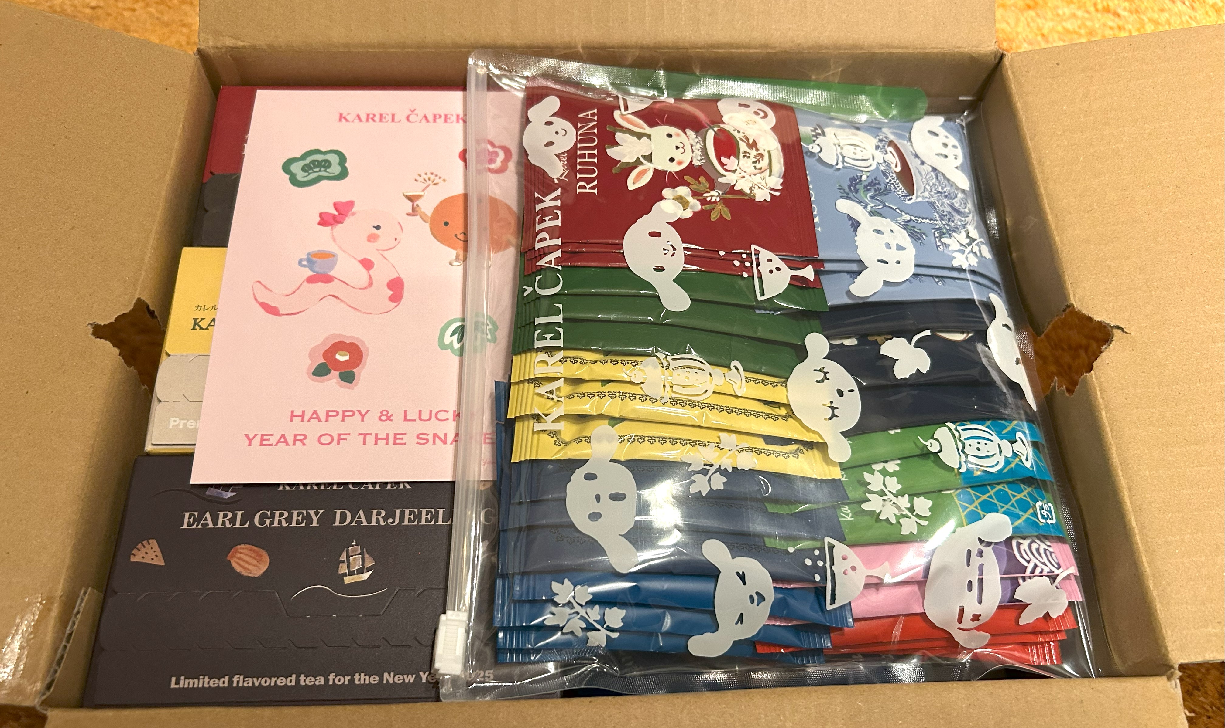 紅茶専門店『カレルチャペック』の福袋は相変わらず大人気！ ほとんど