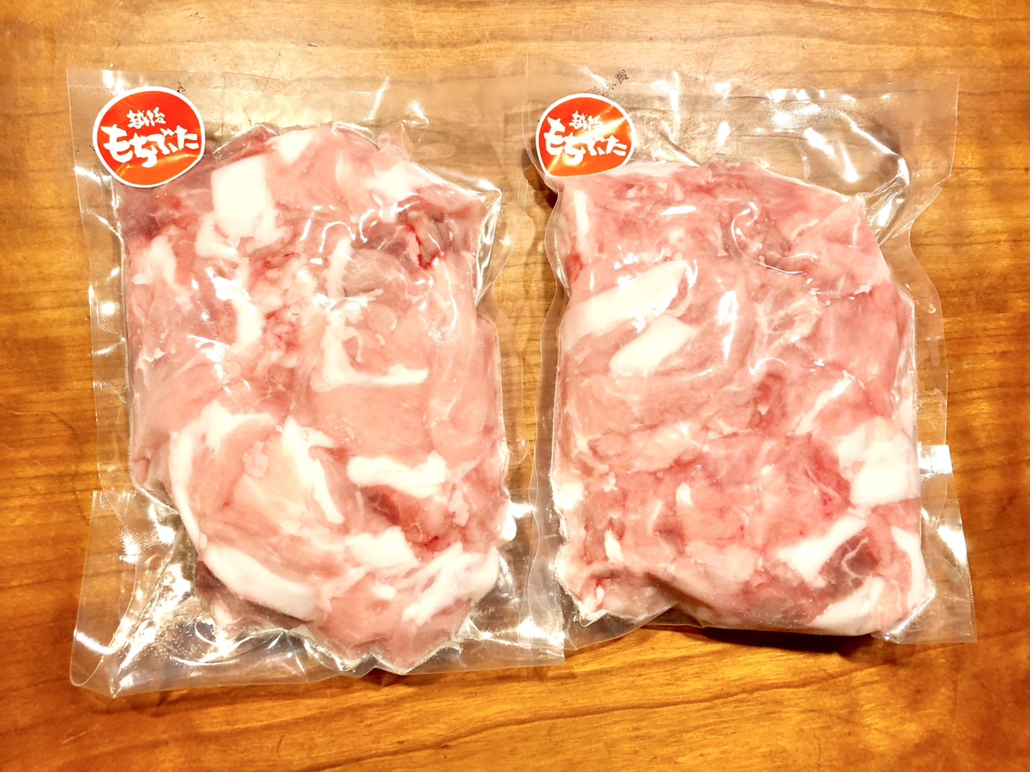 福袋2025】新潟のブランド豚「越後もち豚」が1.1kgも入った福袋を購入