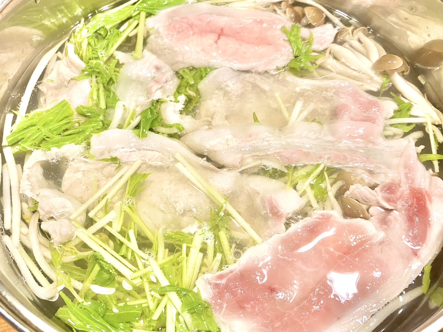 福袋2025】新潟のブランド豚「越後もち豚」が1.1kgも入った福袋を購入