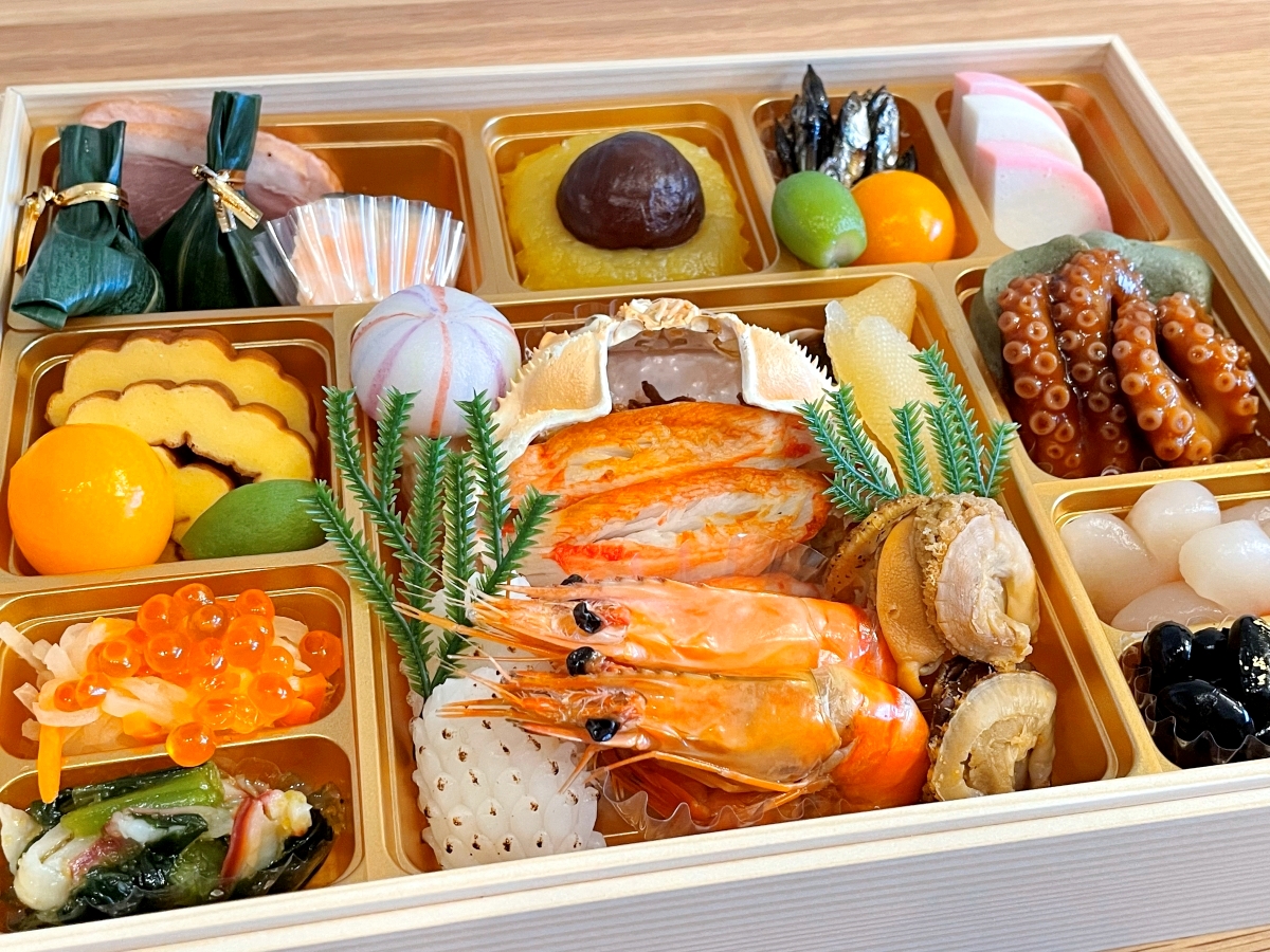 は？】楽天で見つけた「在庫処分セール半額おせち」を買ってみた結果