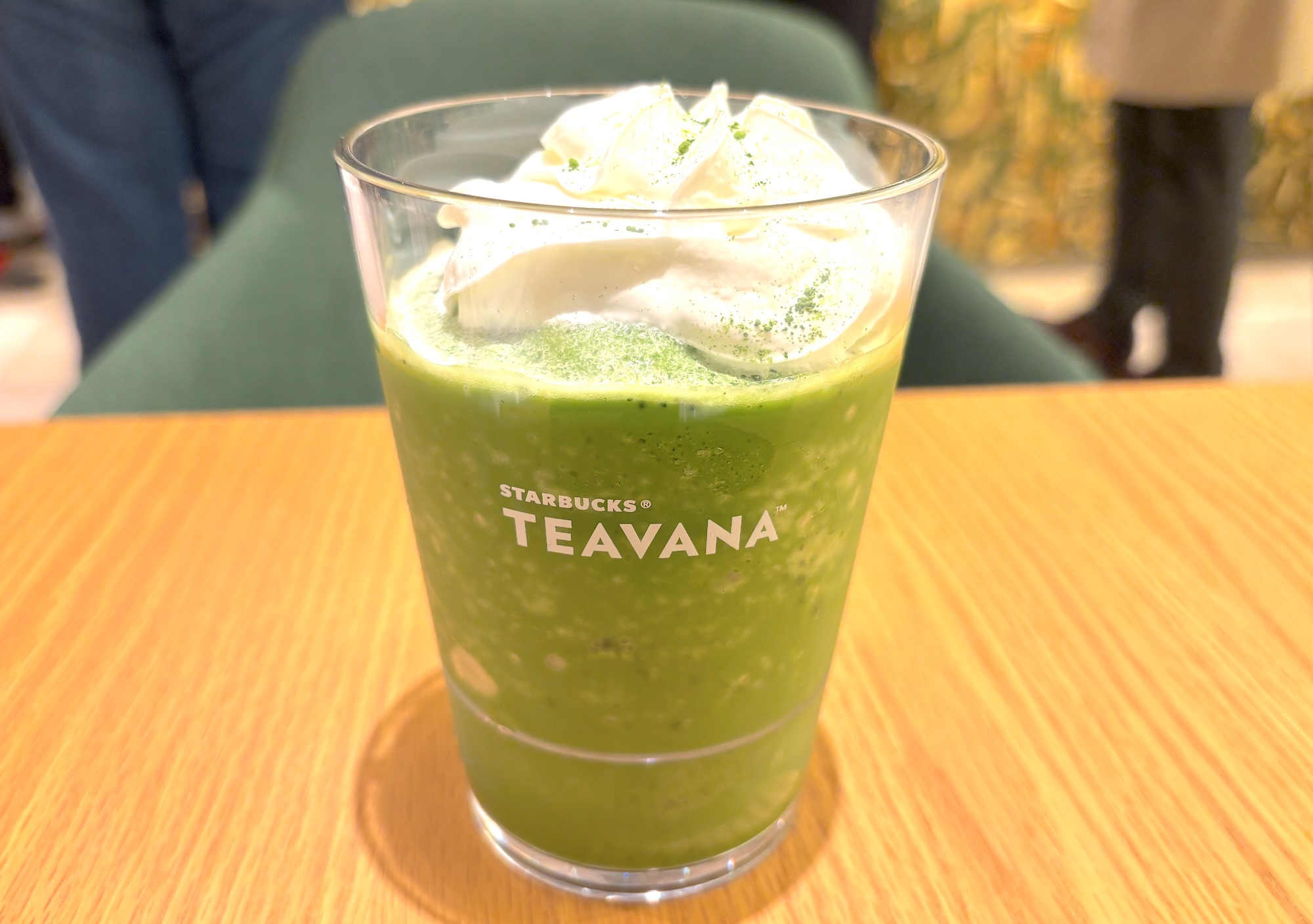 銀座限定】スタバに「1000円超えのフラペチーノ」が登場！ 石臼抹茶