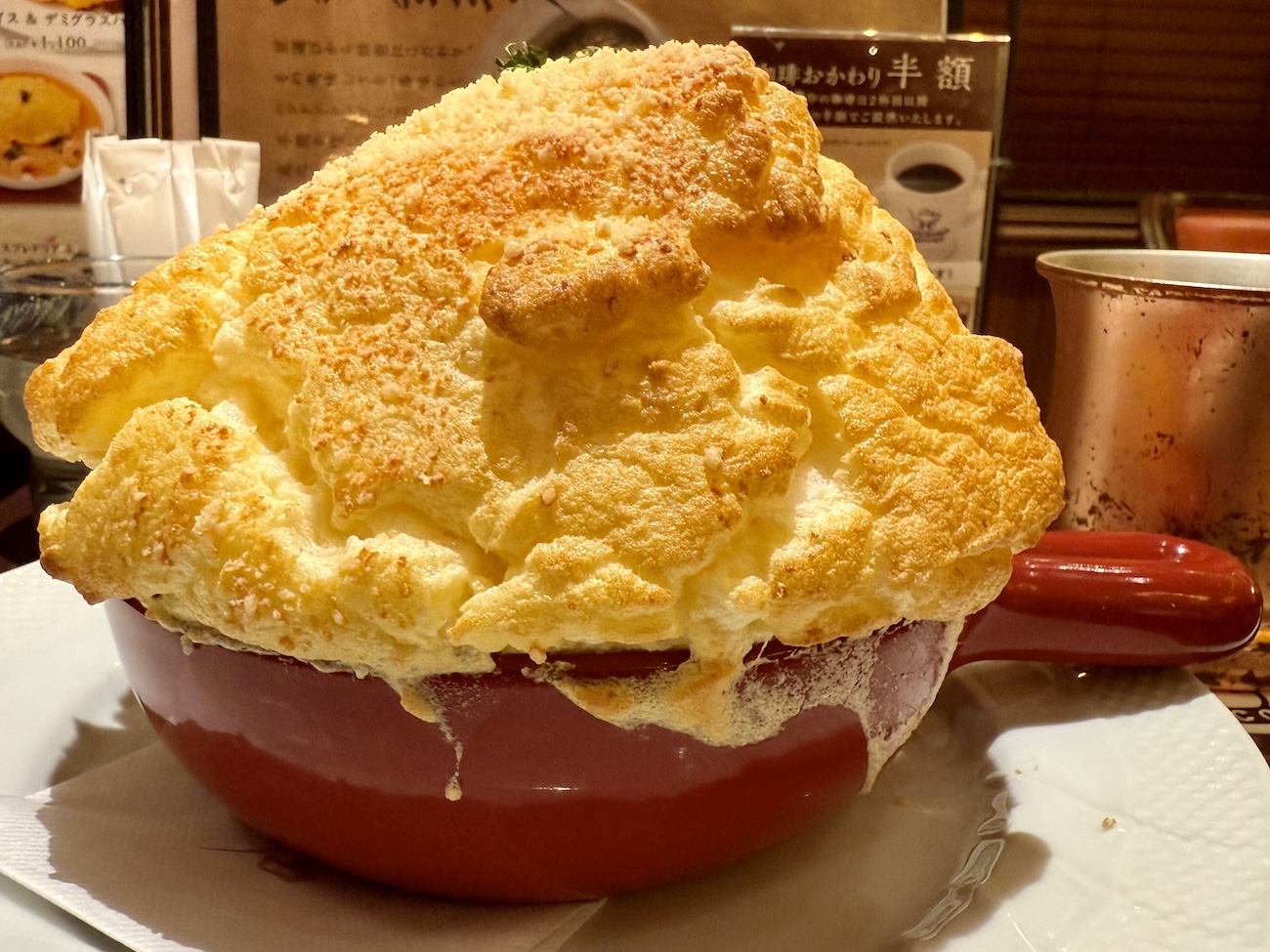夜の喫茶店】星乃珈琲店「窯焼きふわふわスフレドリア」の衝撃的な