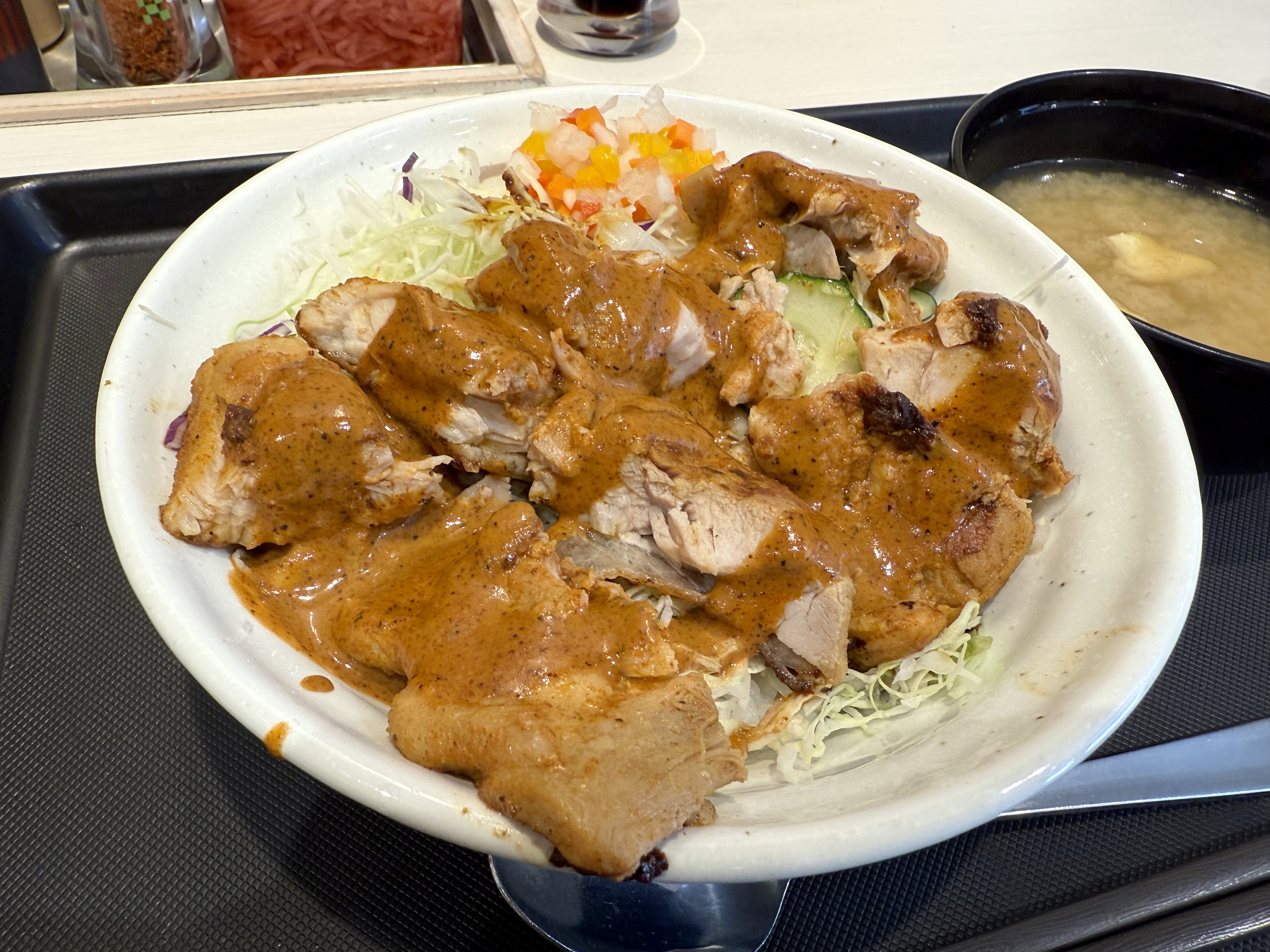 朗報】松屋のケバブ丼、いい意味で期待を裏切って来る / 激ウマでは