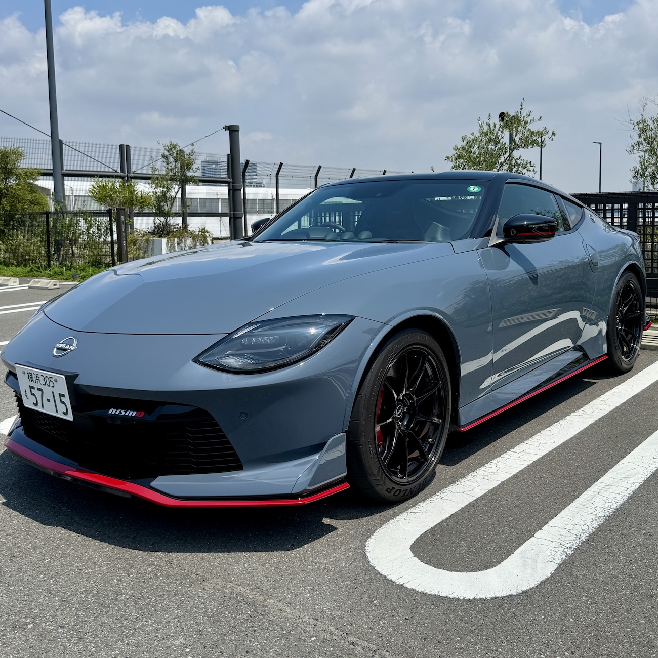 受注再開】930万円の車に乗ってみた / 日産「フェアレディZ NISMO」は