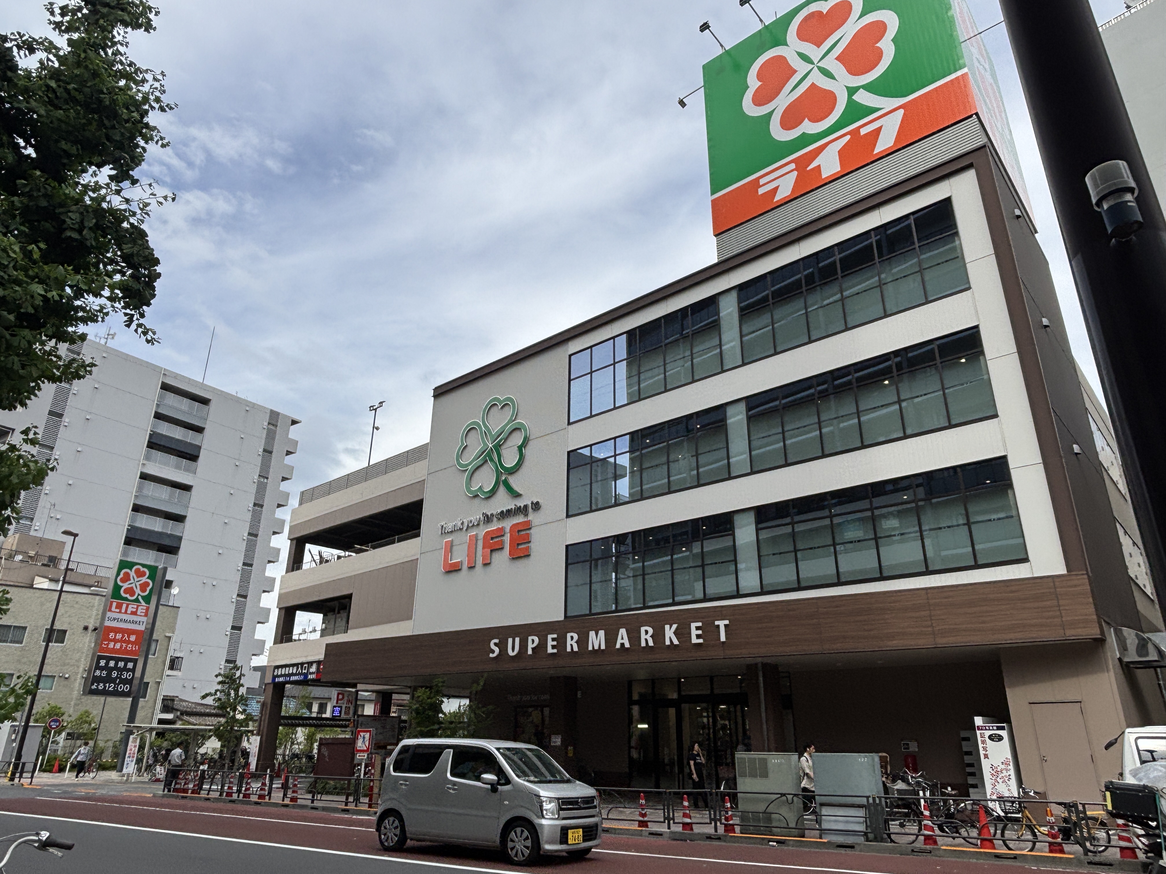 空野八百蔵　3F 市場の裏街 肉×野菜×ワイン イチバのウラ 名古屋駅店のご予約 - 国際センター/バル