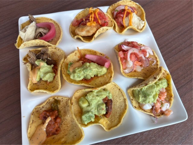 「最初の一皿で気を抜くな!」大食いママ友と挑む、東京ドームホテルの50種ビュッフェ 「最初の一皿で気を抜くな!」大食いママ友と挑む、東京ドームホテルの50種ビュッフェ