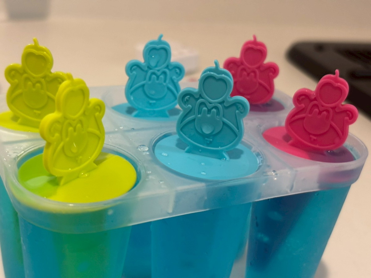 実験】ソーダバーの素に「おさかなチップ」を入れたら、子どもから全