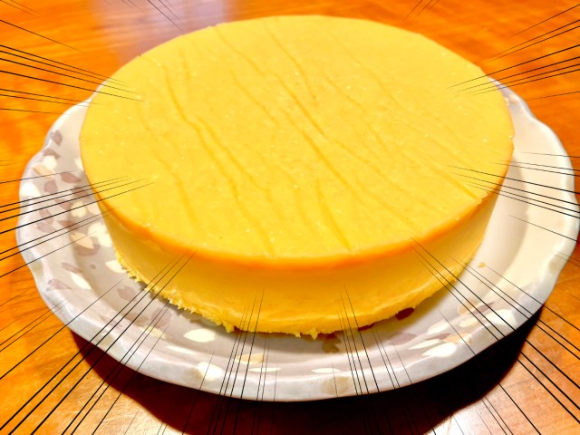 溶かしたチーズをケーキ型に入れて固めたら「ホールチーズ」になるのでは？ 実際にやってみたら…とっても勉強になった