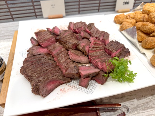 【大阪】ホテルビナリオ梅田の朝食ビュッフェが超優秀! 朝からステーキ & 刺身で2200円は強い!! 【大阪】ホテルビナリオ梅田の朝食ビュッフェが超優秀! 朝からステーキ & 刺身で2200円は強い!!