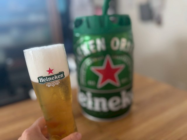 【10時間超え】ハイネケン5Lケグでママ友飲み会開催したら、想定外の長丁場でアナザースカイがはじまった… 【10時間超え】ハイネケン5Lケグでママ友飲み会開催したら、想定外の長丁場でアナザースカイがはじまった…