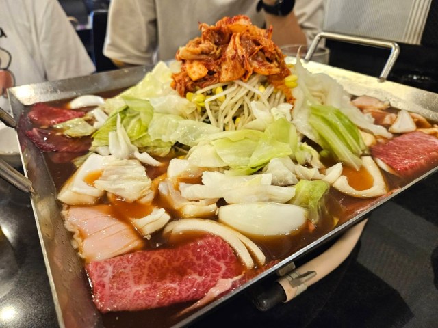 大阪発祥と言われる『ちりとり鍋』がマジで美味すぎた / 再現レシピを試した結果「簡単・美味い・安価」が揃った夢の料理になった! 大阪発祥と言われる『ちりとり鍋』がマジで美味すぎた / 再現レシピを試した結果「簡単・美味い・安価」が揃った夢の料理になった!