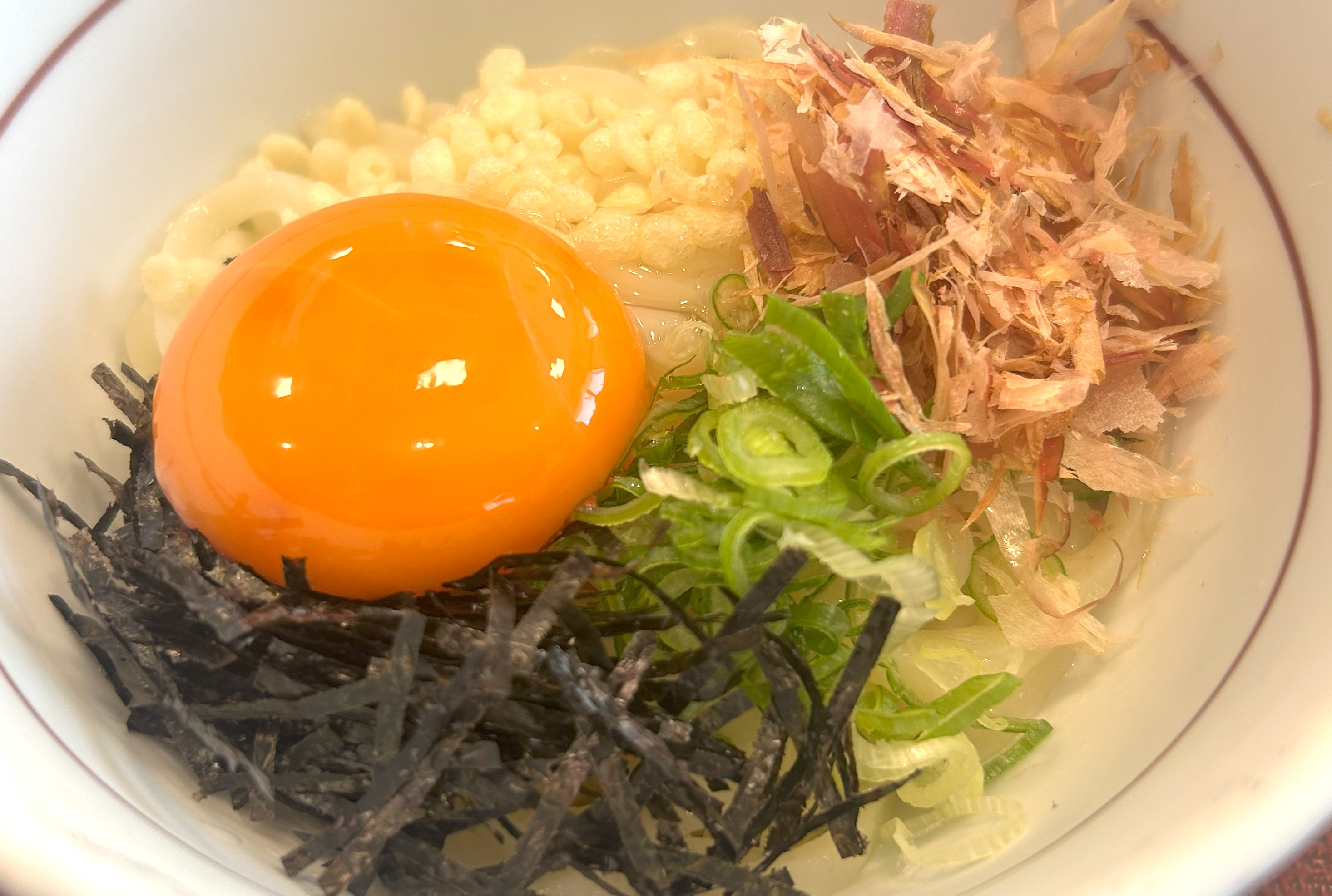 付録) 謎多き『なか卯』の新・朝食「はいからうどん＆ベーコンエッグ