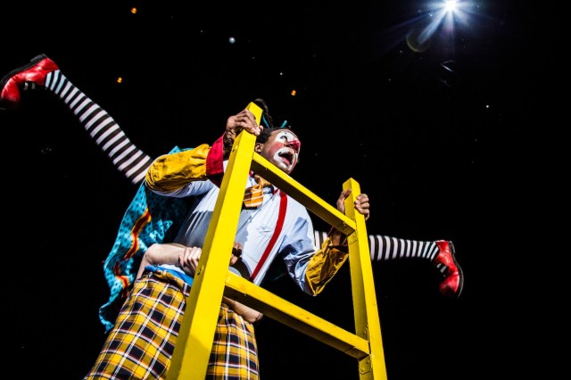 【まさかの展開】普通の大学生がサーカスに入団して2年目の冬 → なぜかバットを買う流れに / 木下サーカスの思い出:第9回 【まさかの展開】普通の大学生がサーカスに入団して2年目の冬 → なぜかバットを買う流れに / 木下サーカスの思い出:第9回