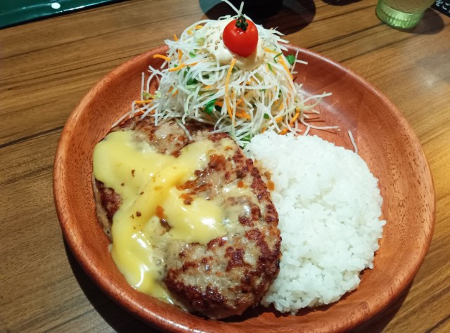 【衝撃】びっくりドンキーの「例の皿」を買ってみた！ そのお値段なんと……