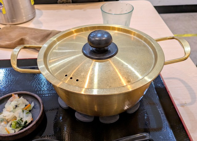 【なぜ？】ゆで太郎で期間限定の「倍盛かつ丼」を頼んだら、鍋が出てきたんだが……