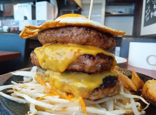 ハンバーグランチ1000円ライススープおかわり自由！ ひっそり渋谷のハンバーグ相場を揺るがす『肉のはせ川』に行ってみた