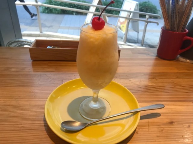 【絶句】長崎県で人生初の「ミルクセーキ」を注文したらビビるしか無かった話