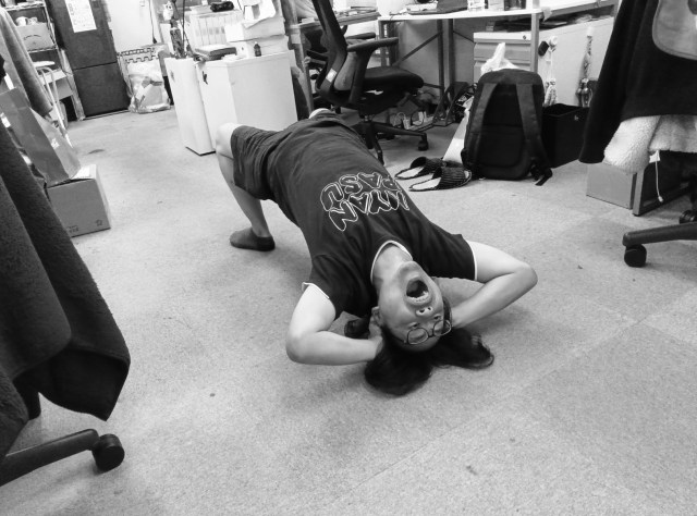 【暴落検証】会長の薬物疑惑辞任で乱高下するサントリー株を47万円買ってみた結果 → ハイ＆ローみたいになった