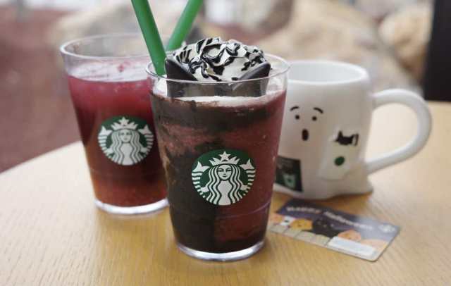 猫耳だとっ…!?? スタバの新作『アサイーベリーフラペチーノ』が最強過ぎる件について / お店の装飾も最高