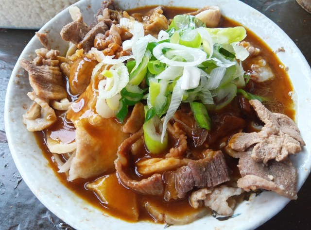 【立ち食いそば放浪記365】池袋から1駅・椎名町『南天』のカレーそばで感じる秋 / 裏メニュー「肉カレーそばダブル」が激ウマ