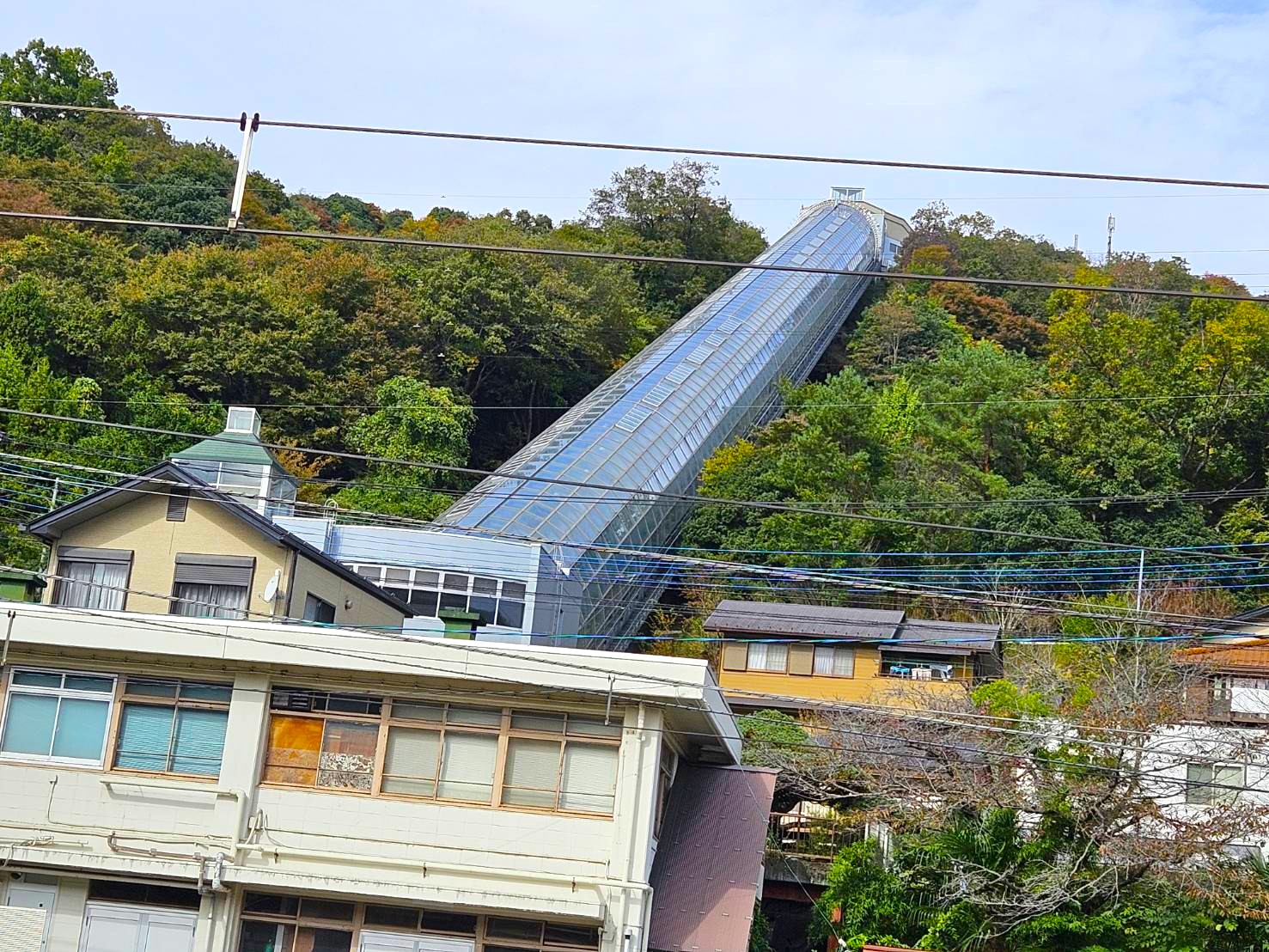 日本のマチュピチュ】山梨・四方津の「斜行エレベーター」で行く天空の