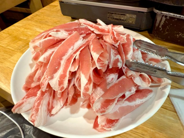 新宿の韓国料理屋で「チャドルバギ食べ放題(3300円)」に挑戦。色々と想定外だった… 新宿の韓国料理屋で「チャドルバギ食べ放題(3300円)」に挑戦。色々と想定外だった…