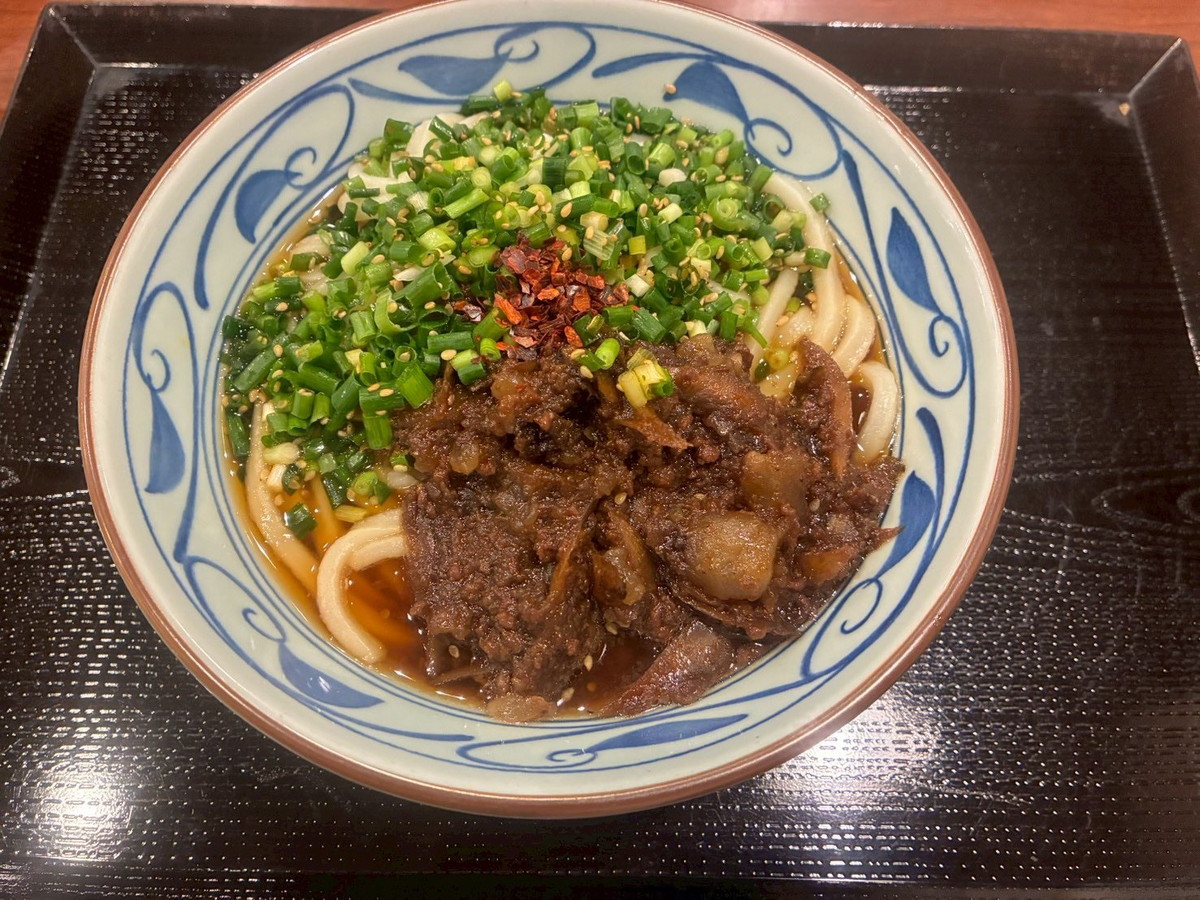 うま濃】丸亀製麺・岐阜「飛騨牛しぐれ煮ぶっかけ」実食レビュー