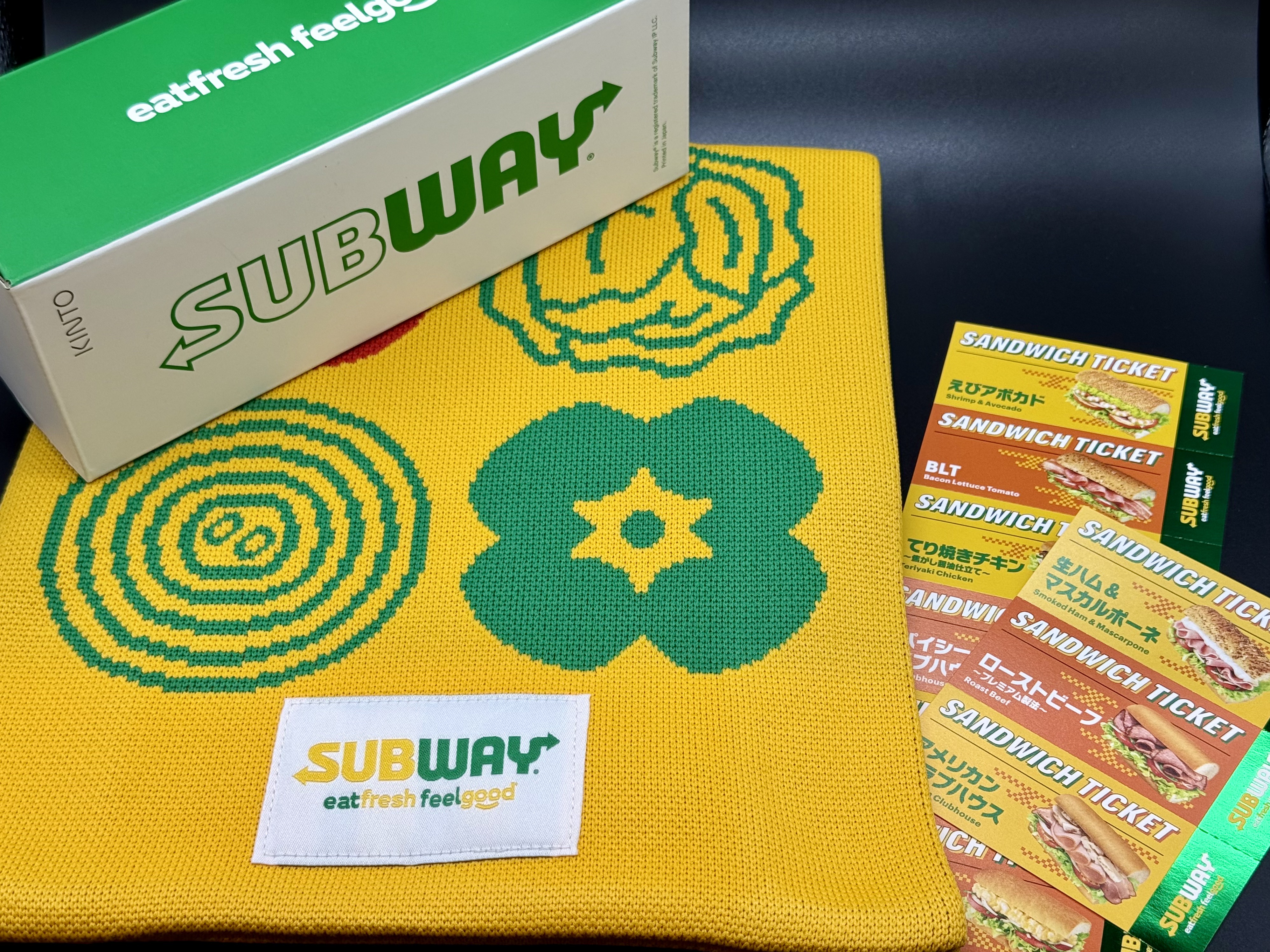 福袋2026】目にまぶしい原色グッズが個性的すぎる！ サブウェイの福袋
