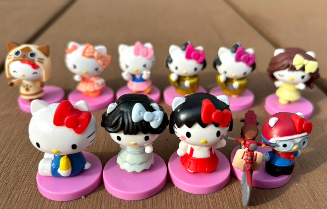 新商品】チョコエッグ「ハローキティ」コラボを10個まとめ買い！ 私の