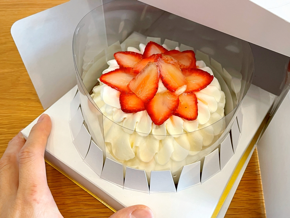 2023年に炎上した「高島屋のクリスマスケーキ」を今年も買ってみた結果