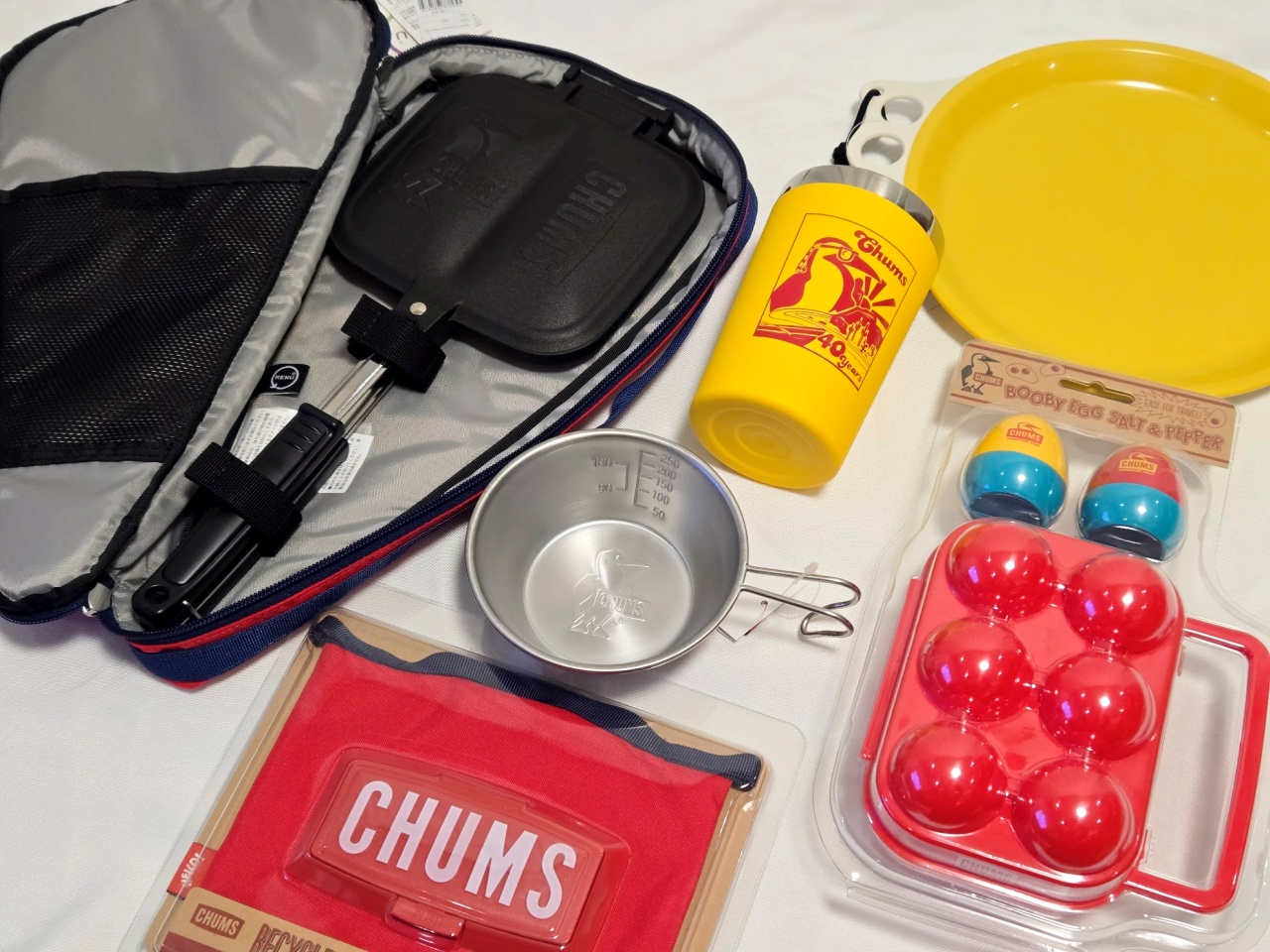 CHUMS（チャムス）」のアウトドアグッズ福袋を開封してみたところ