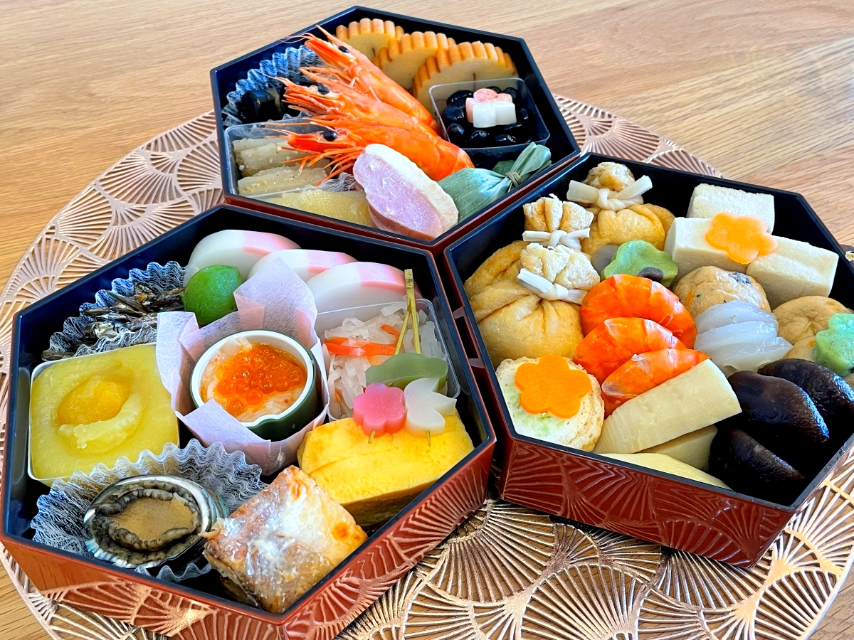 【訳あり】楽天で見つけた「フードロス半額以下おせち」を買ってみた → 1万超えのおせちを3980円でゲット！