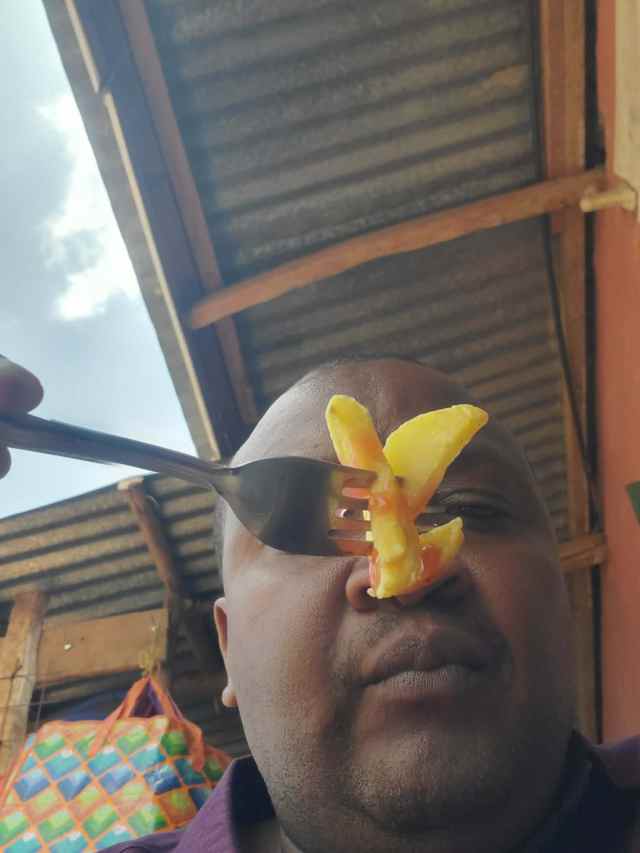 衝撃のノンオイル！ ケニアで見つけた「水煮ポテト」は、味なき “無の境地” だった【カンバ通信：第438回】