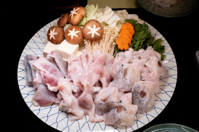 【福井】驚異のコスパ！「若狭ふぐ」のフルコースが凄いぞ!! 小浜市阿納の宿「旅を奏でる ひろた」