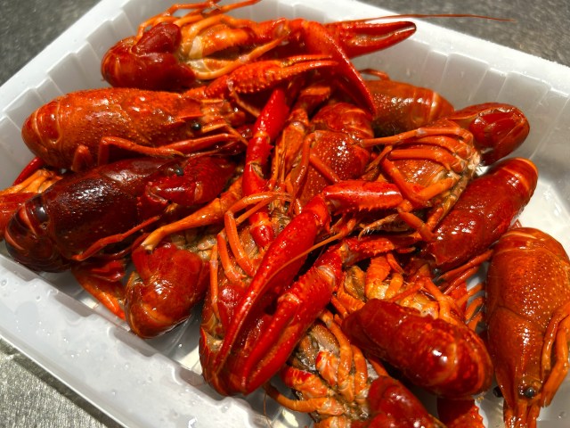 「業スー」で売ってた冷凍ザリガニ（807円）を食べてみた