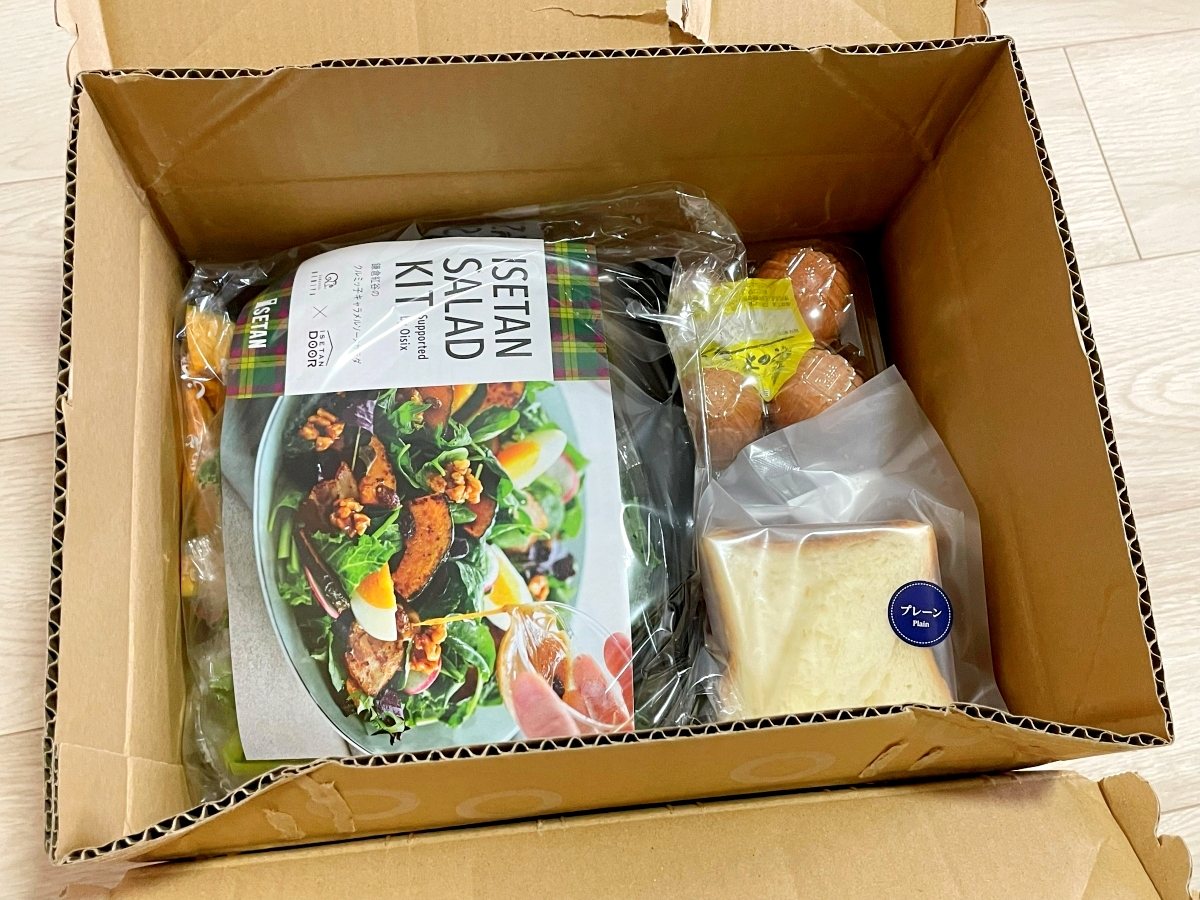 伊勢丹のデパ地下サブスク「ISETAN DOOR」おためしセットを頼んだら、あまりにも意識の高いサラダが届いた【サブスク初月だけ検証】