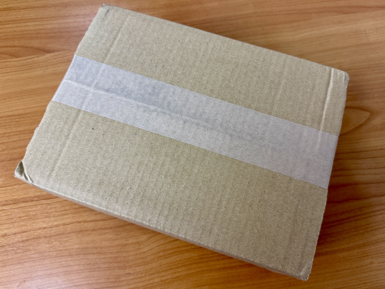 サルの赤ちゃんが抱く「IKEAのオランウータン人形」が世界的に品薄で買えないからAmazonで別のオランウータンを買ったら激し過ぎて震えた…