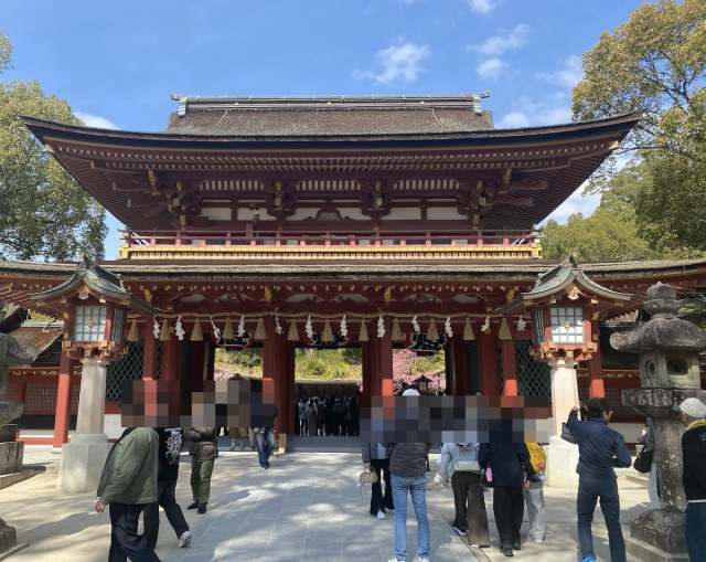 中国による「渡航自粛勧告」の影響は? 太宰府天満宮の今が想定外 / こんなにも人で溢れる光景は久しぶりに見た 中国による「渡航自粛勧告」の影響は? 太宰府天満宮の今が想定外 / こんなにも人で溢れる光景は久しぶりに見た