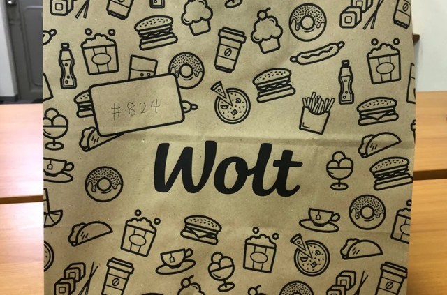 【Wolt日本撤退】終了を控えた今、配達スタッフが捕まらず長時間待ち？ 新宿で実際に注文して検証してみた